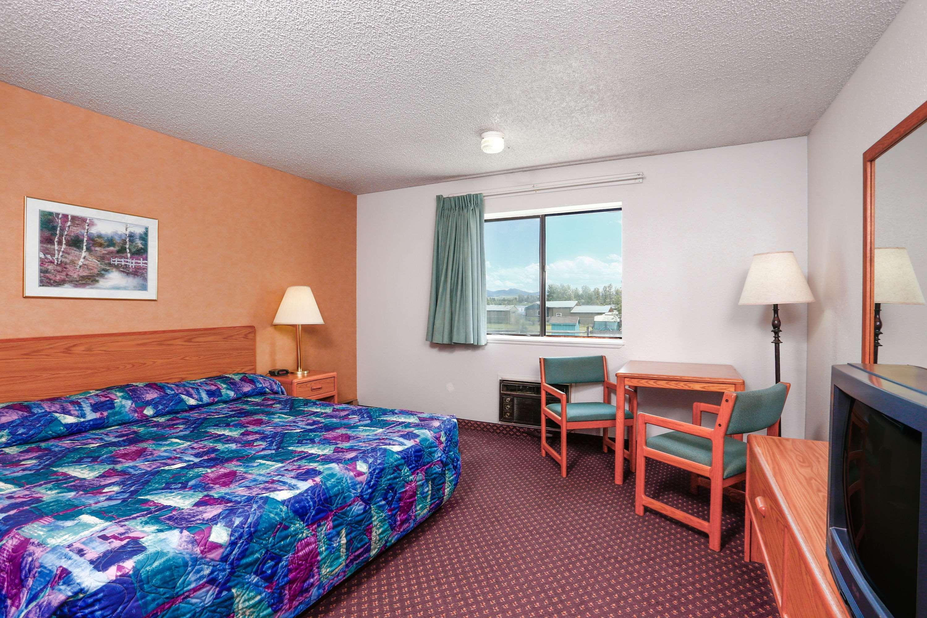 Travelodge By Wyndham Deer Lodge Montana Bagian luar foto