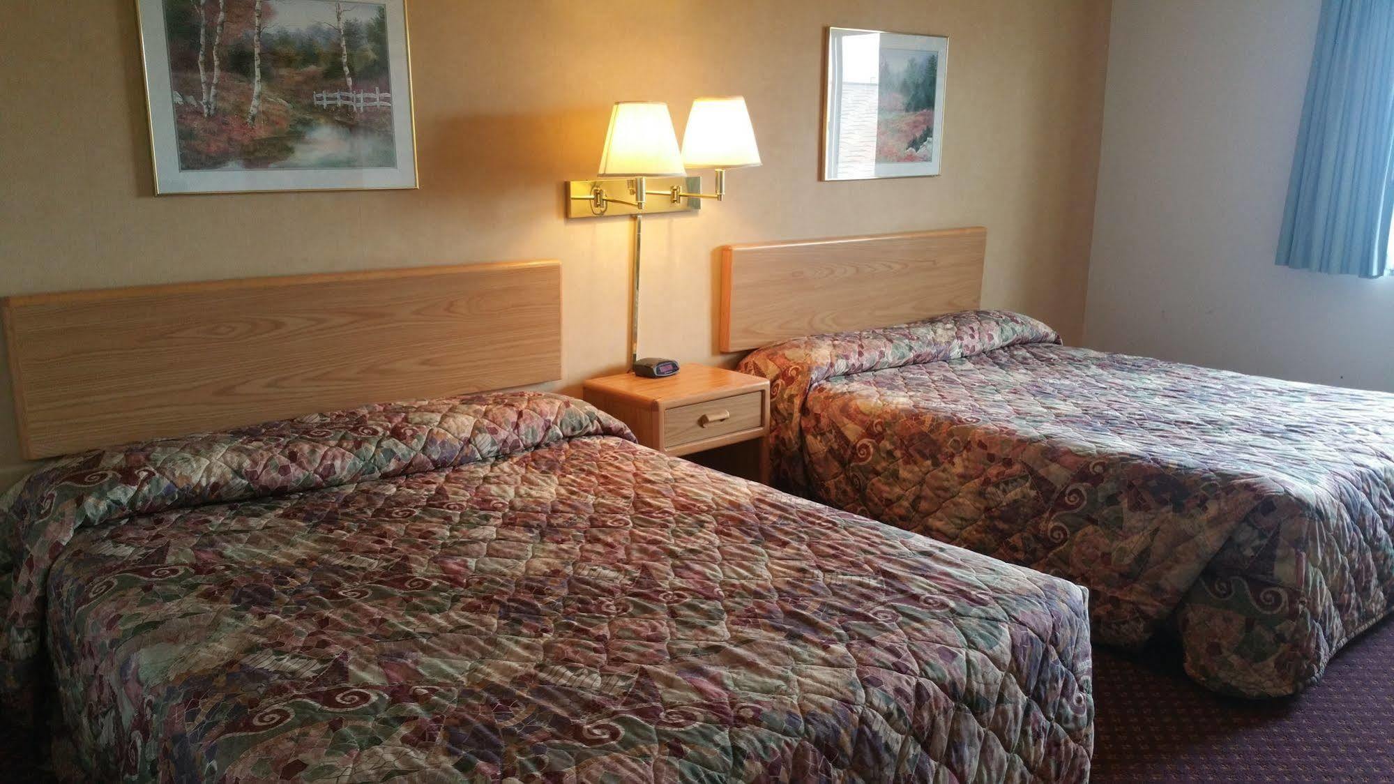 Travelodge By Wyndham Deer Lodge Montana Bagian luar foto